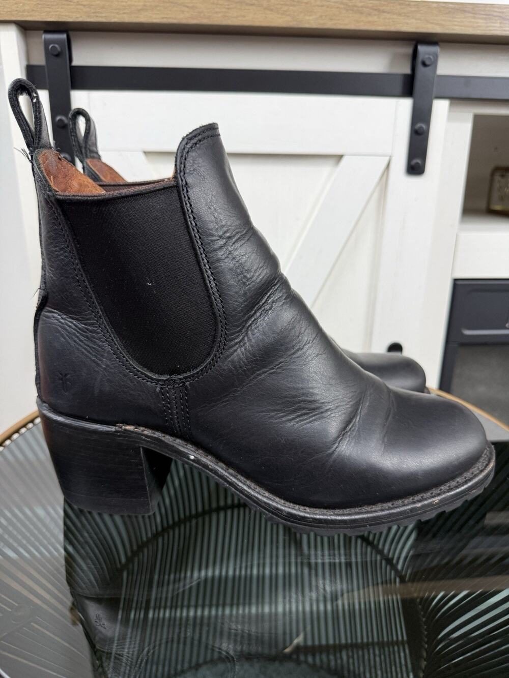 FRYE Sabrina Women’s Black Leather Chelsea Ankle Boots Chunky Heel Size 10⁠